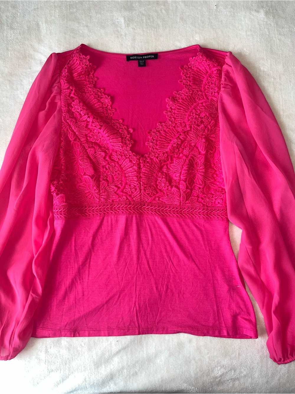 Boston Proper Hot Pink Scallop Lace V-Neck Long Sleeve Blouse Small - Picture 2 of 14